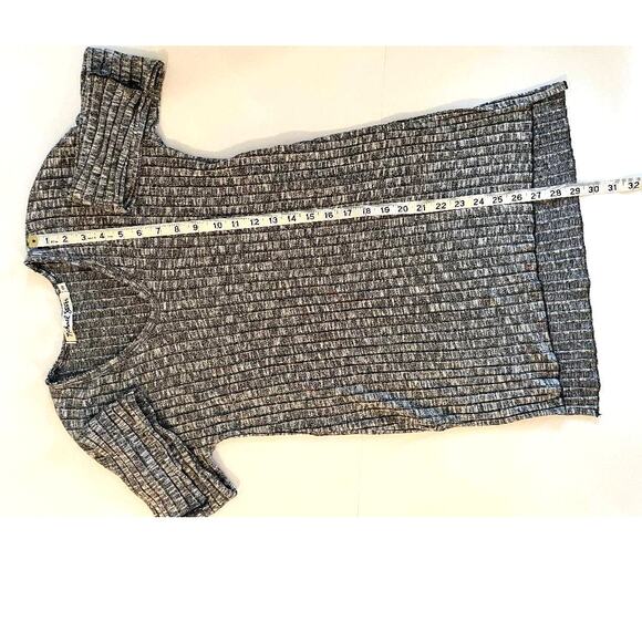 Michael Stars Black & White Long Sleeve V-Neck Ribbed Tunic Knit‎ 8345 Size OS - Picture 6 of 9